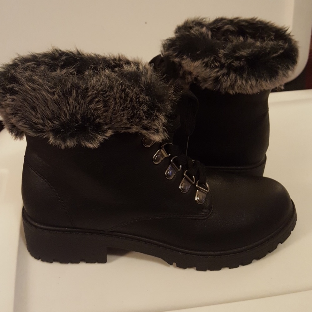 Womens  boots